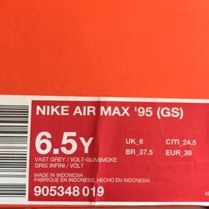 Nike Shoes | Air Max 95 Gs Vast Grey Kw Authentic | Poshmark NIB Nike Air Max 95 Vast Grey Volt Gunsmoke Total Orange Hi